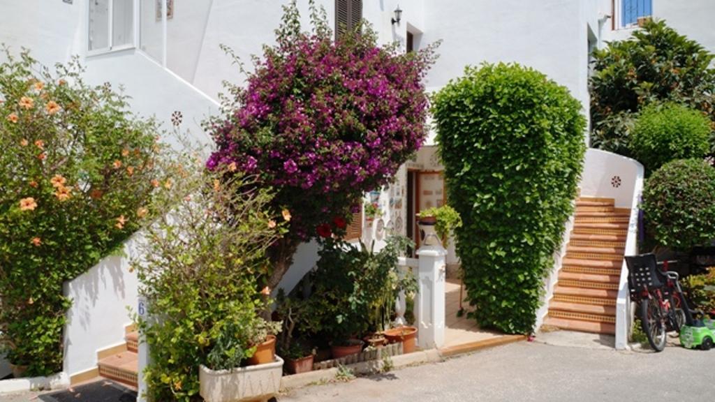 Patio Andaluz Apartment Denia Ngoại thất bức ảnh