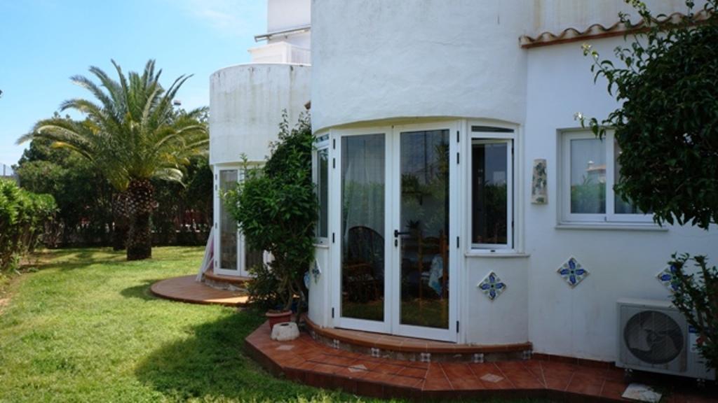 Patio Andaluz Apartment Denia Ngoại thất bức ảnh